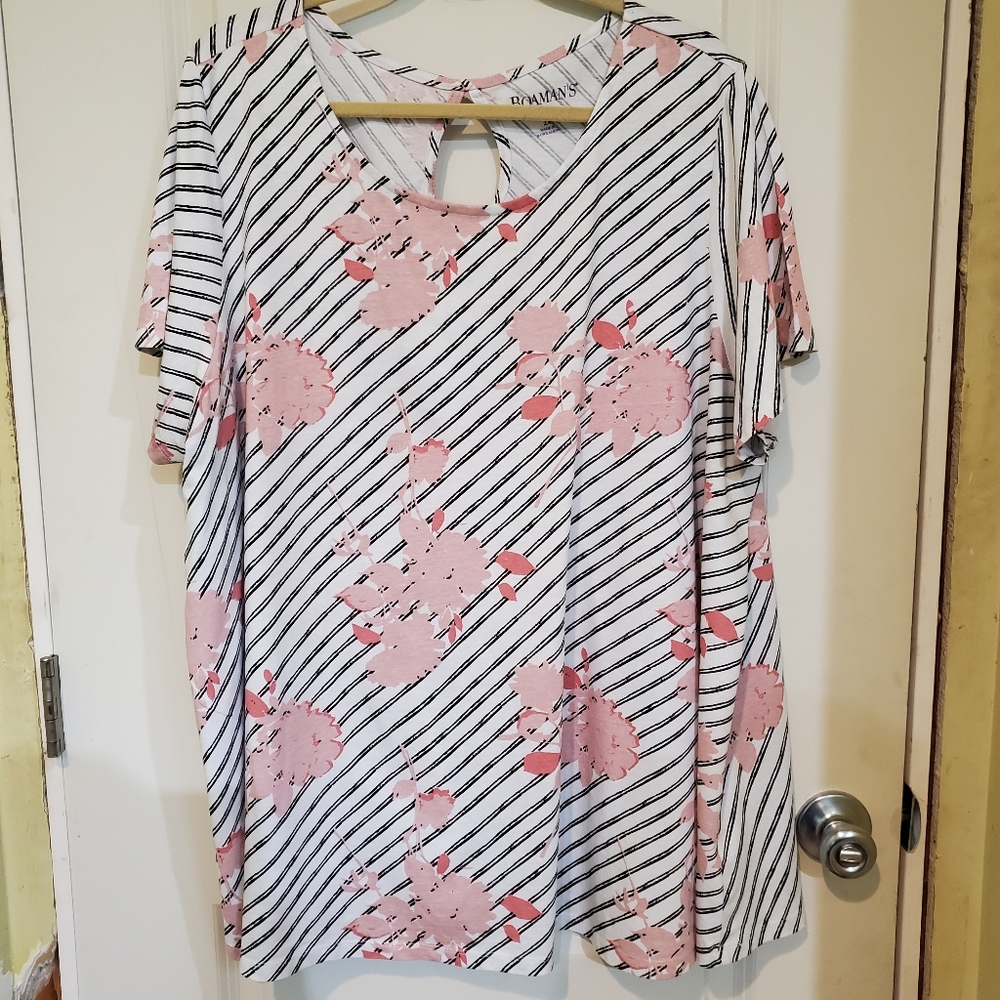 Beautiful Floral Short Sleeve Shirt